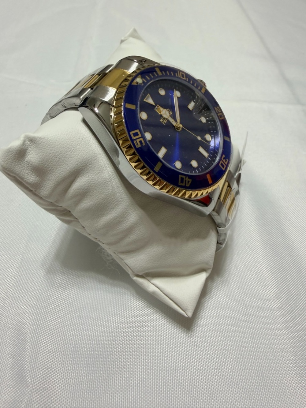 Montres Prestige by Invicta. Gold and Silver 2 tone with blue dial men’s watch - Picture 3 of 7